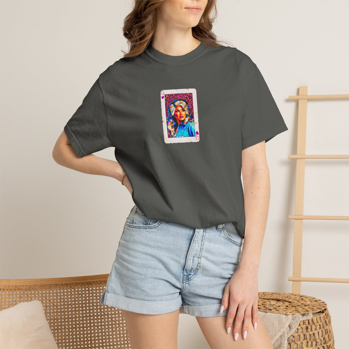 Queen of Country Hearts Tee