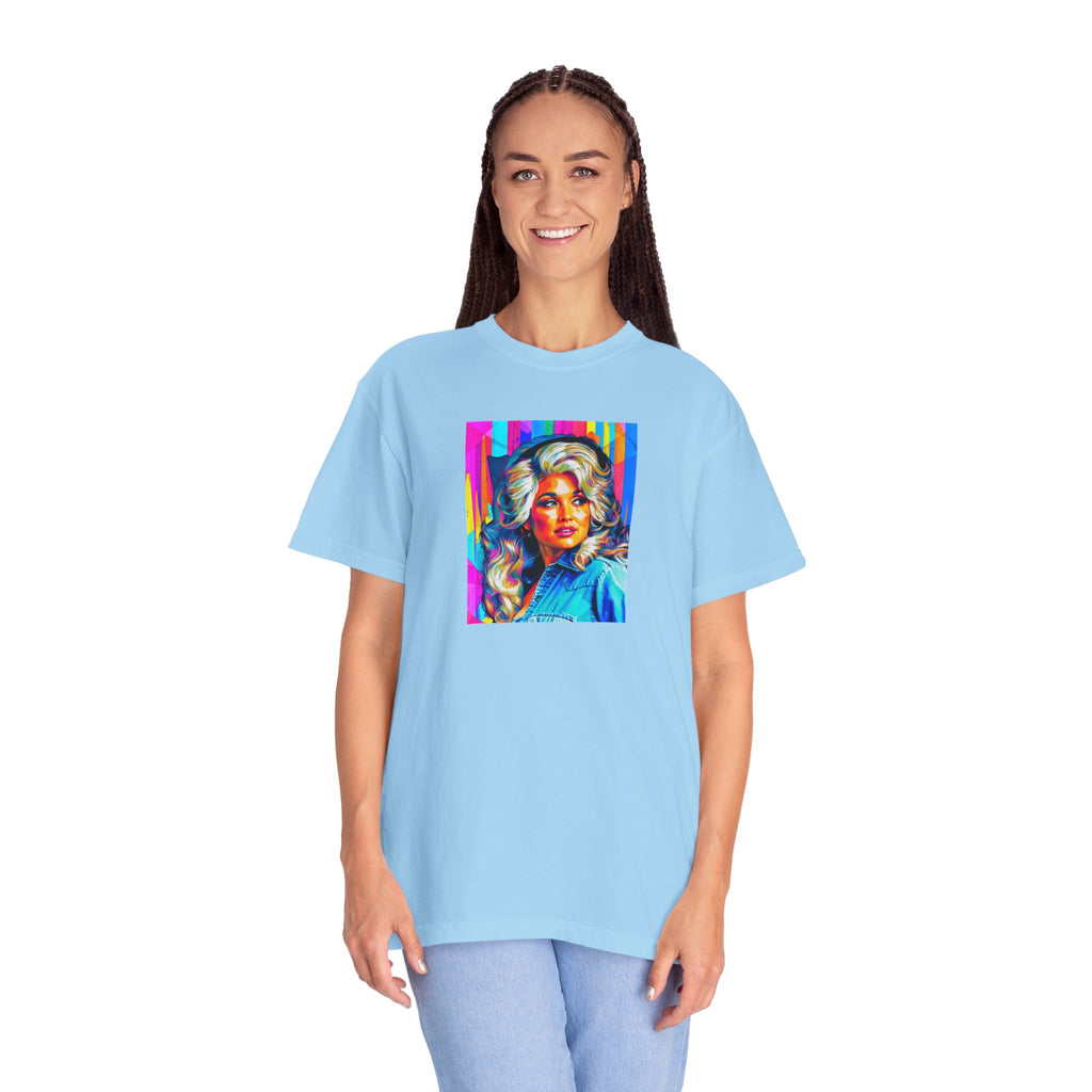 Queen of Country Tee