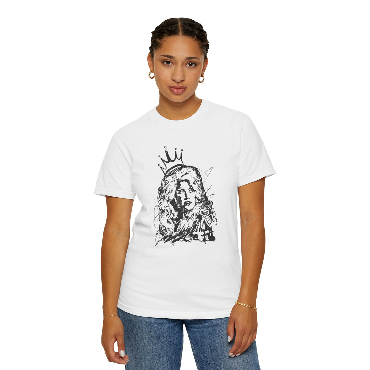 Queen of Country Graffiti Tee