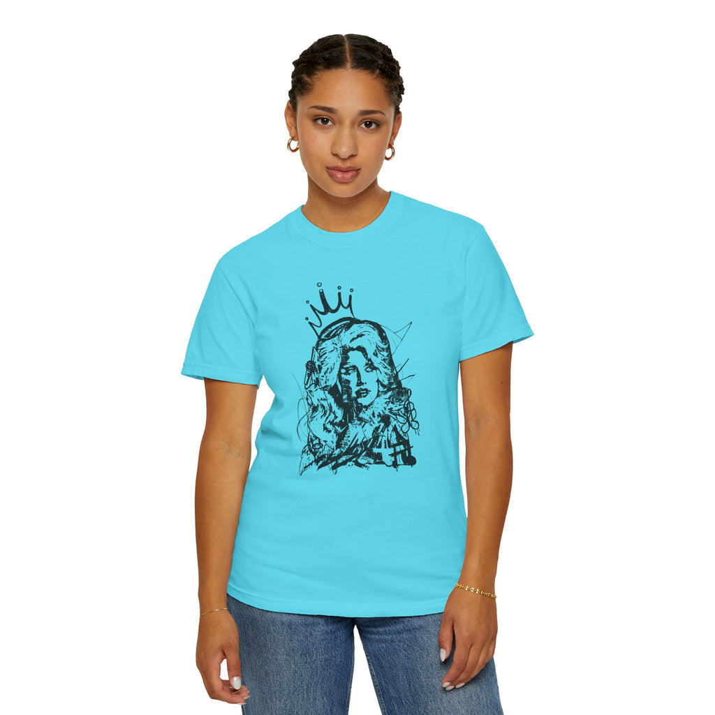 Queen of Country Graffiti Tee