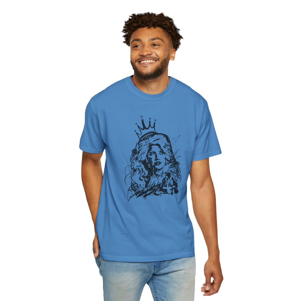 Queen of Country Graffiti Tee