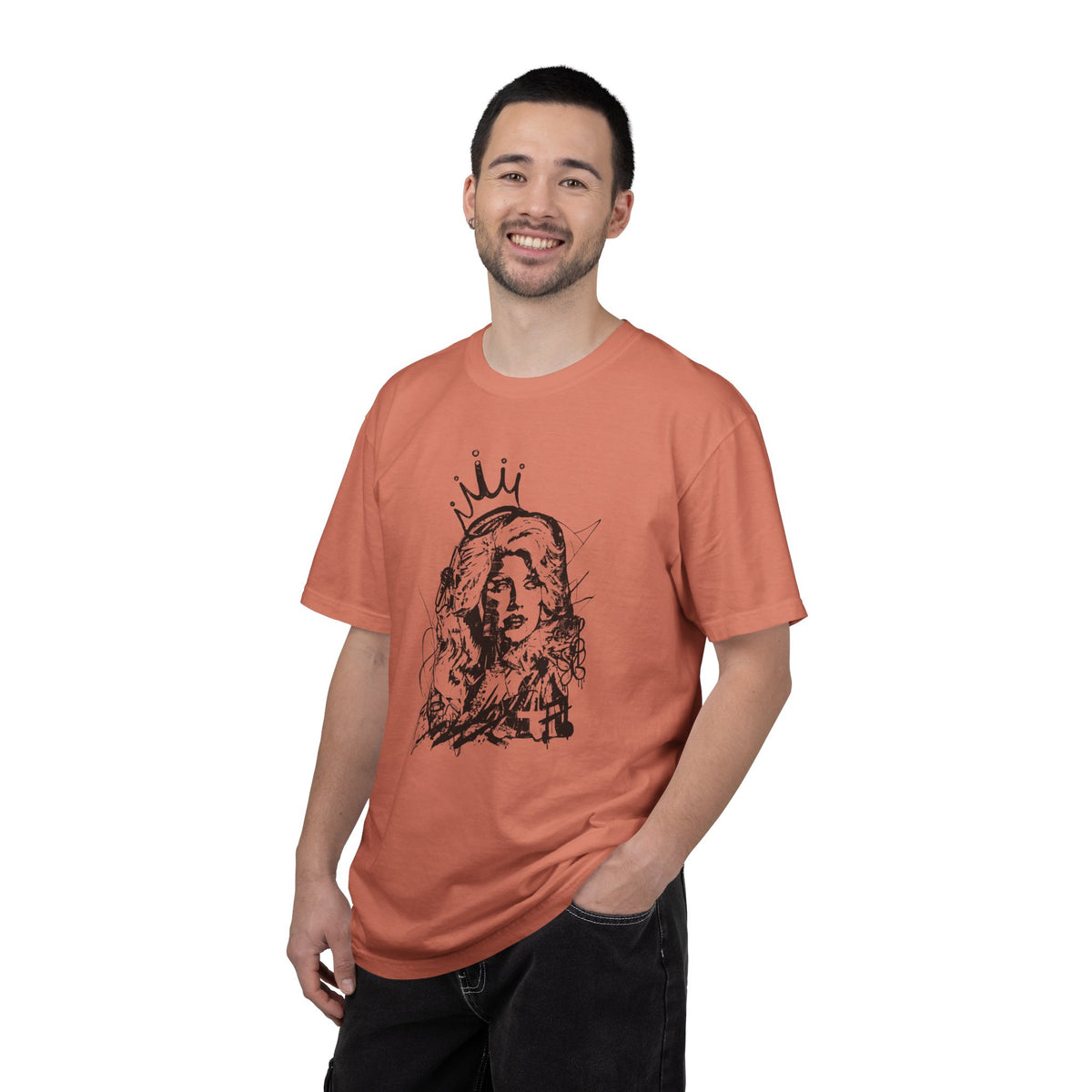 Queen of Country Graffiti Tee