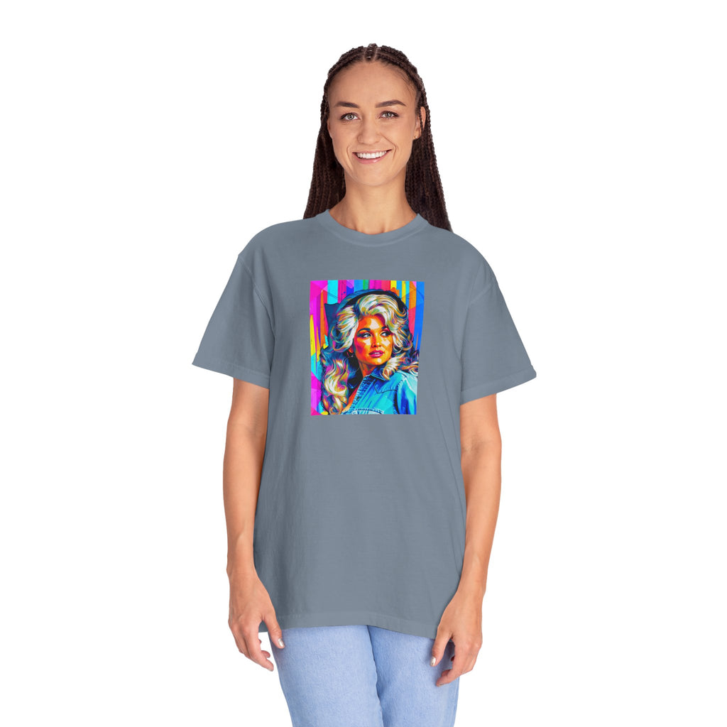 Queen of Country Tee