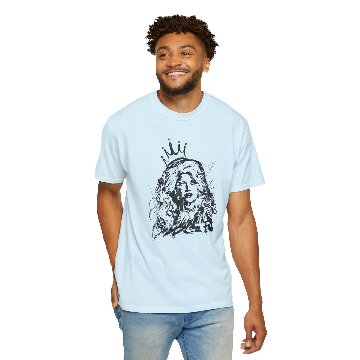 Queen of Country Graffiti Tee
