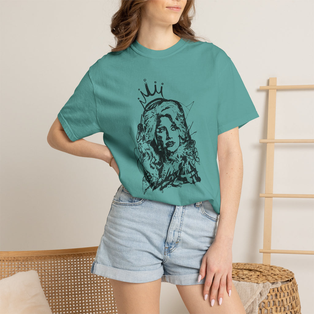 Queen of Country Graffiti Tee