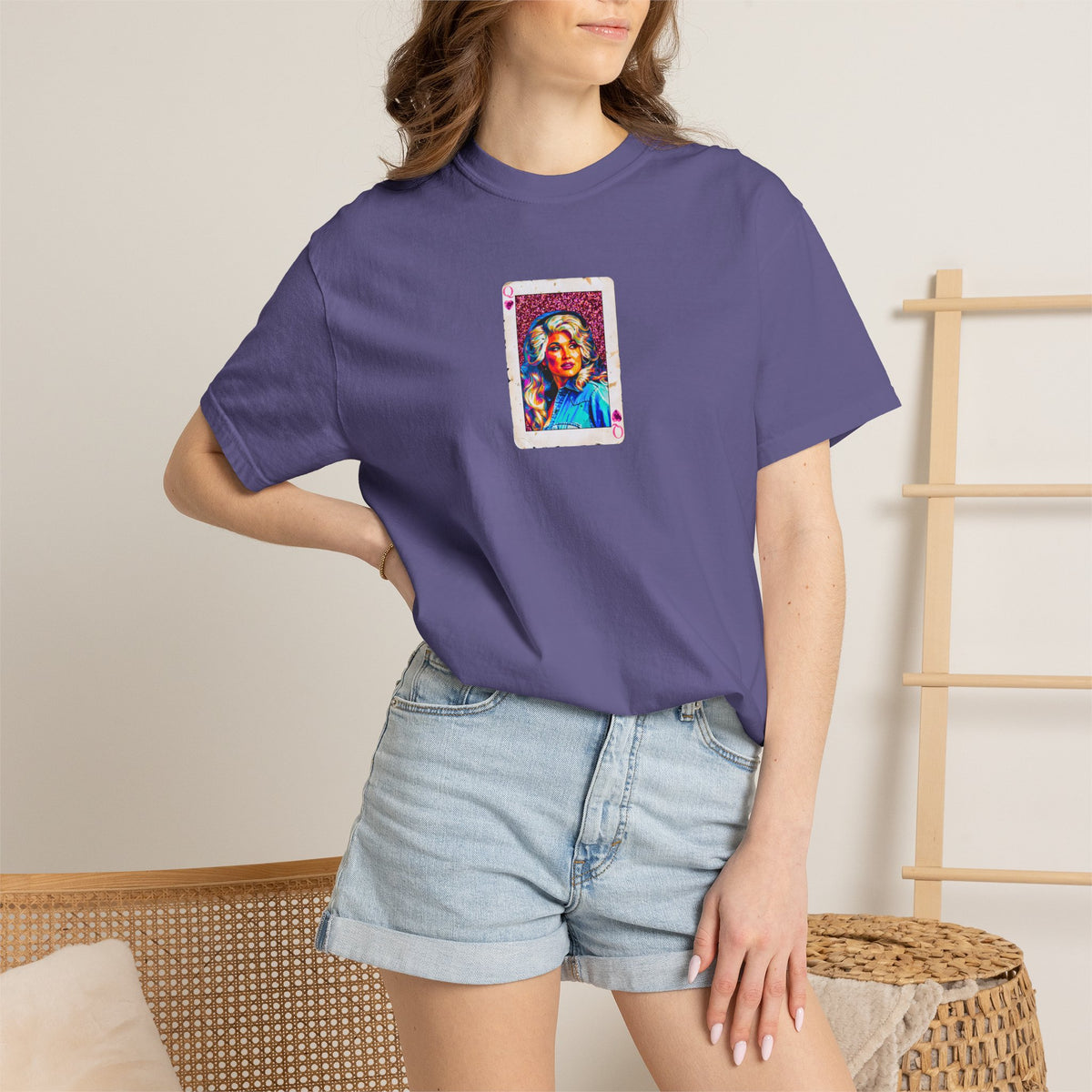Queen of Country Hearts Tee