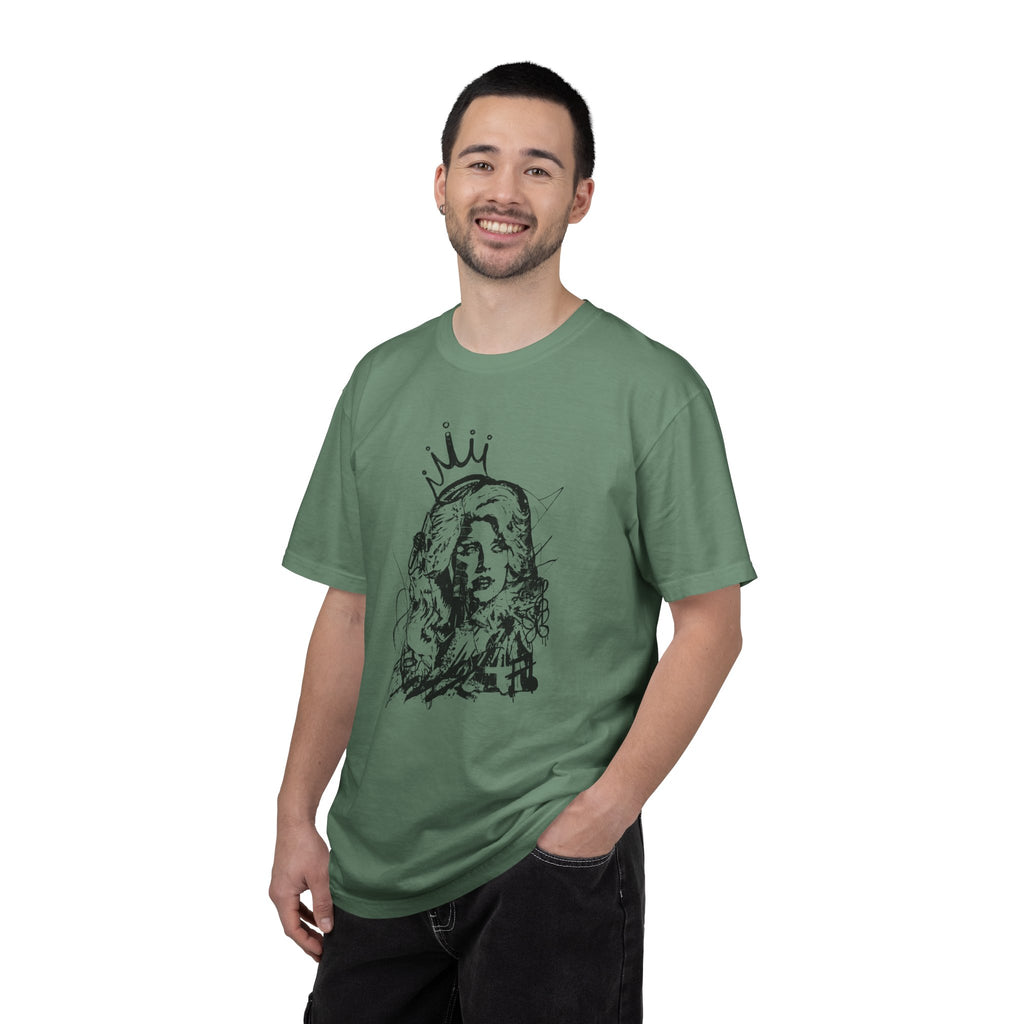 Queen of Country Graffiti Tee