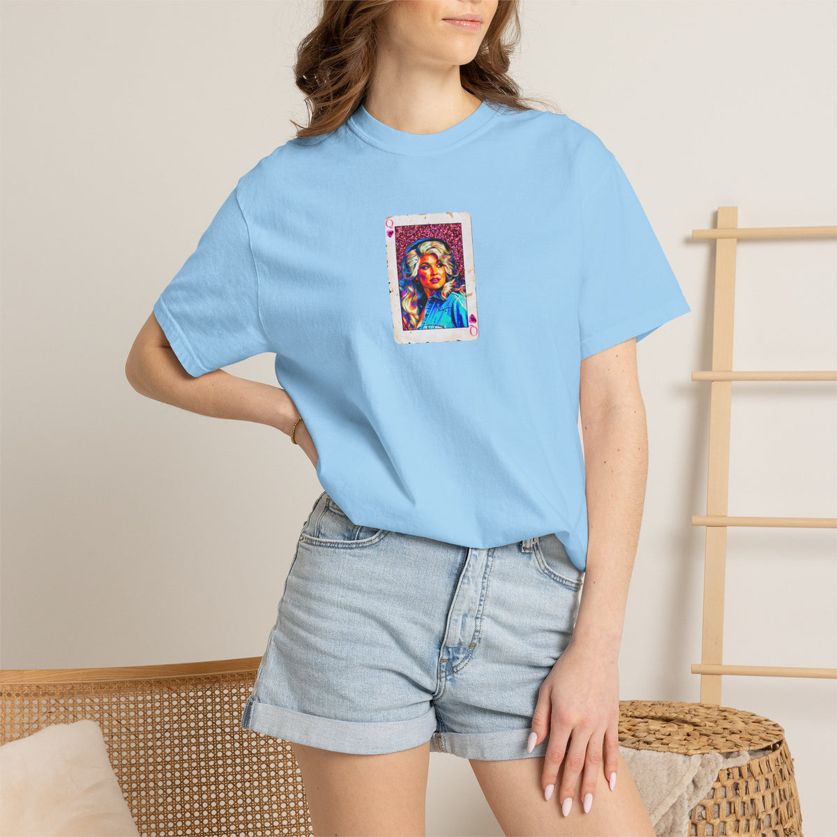 Queen of Country Hearts Tee