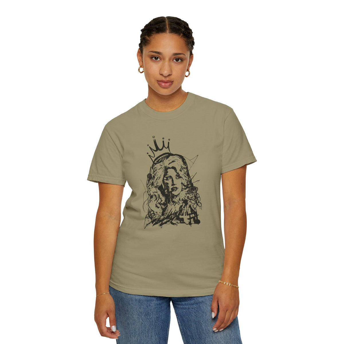Queen of Country Graffiti Tee