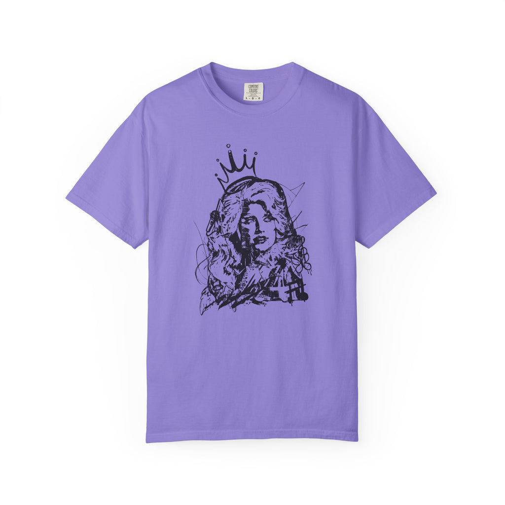 Queen of Country Graffiti Tee