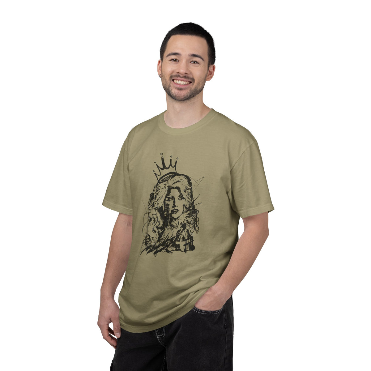 Queen of Country Graffiti Tee