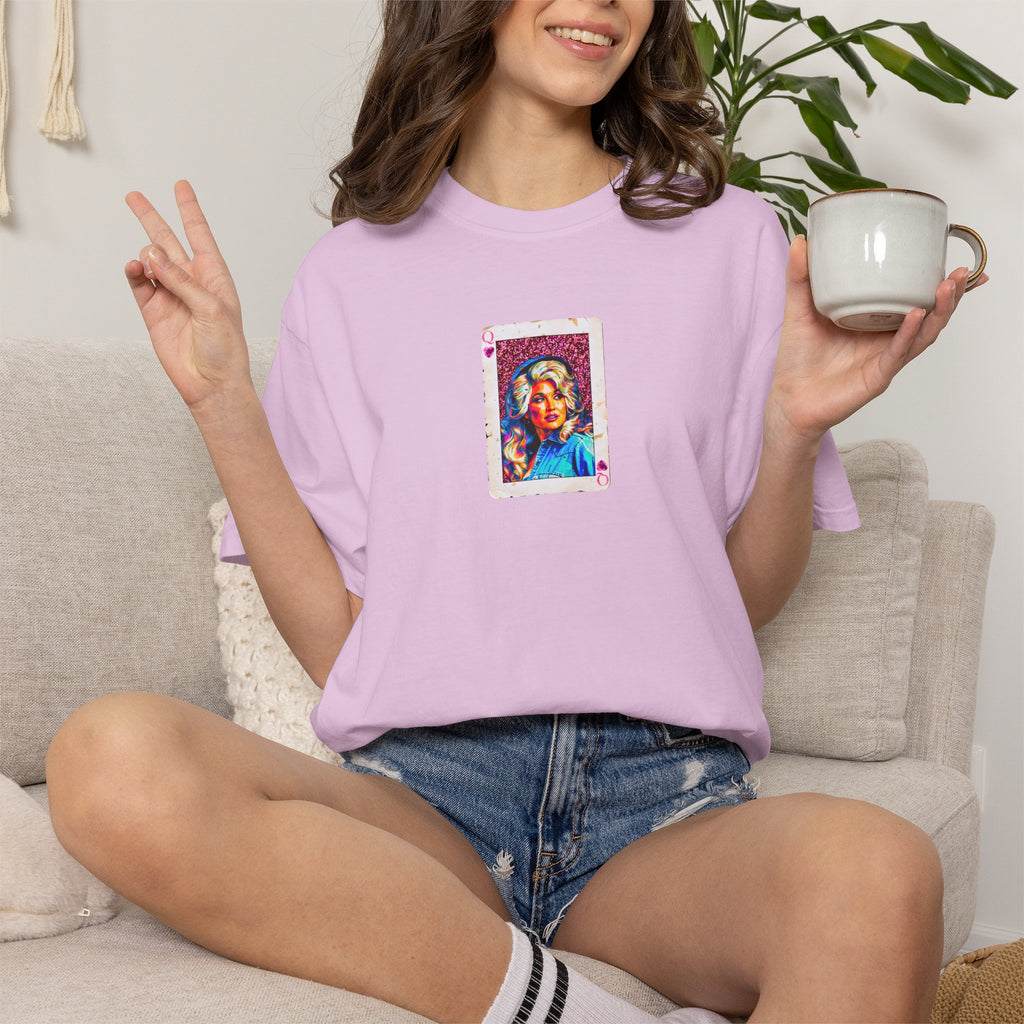 Queen of Hearts Tee