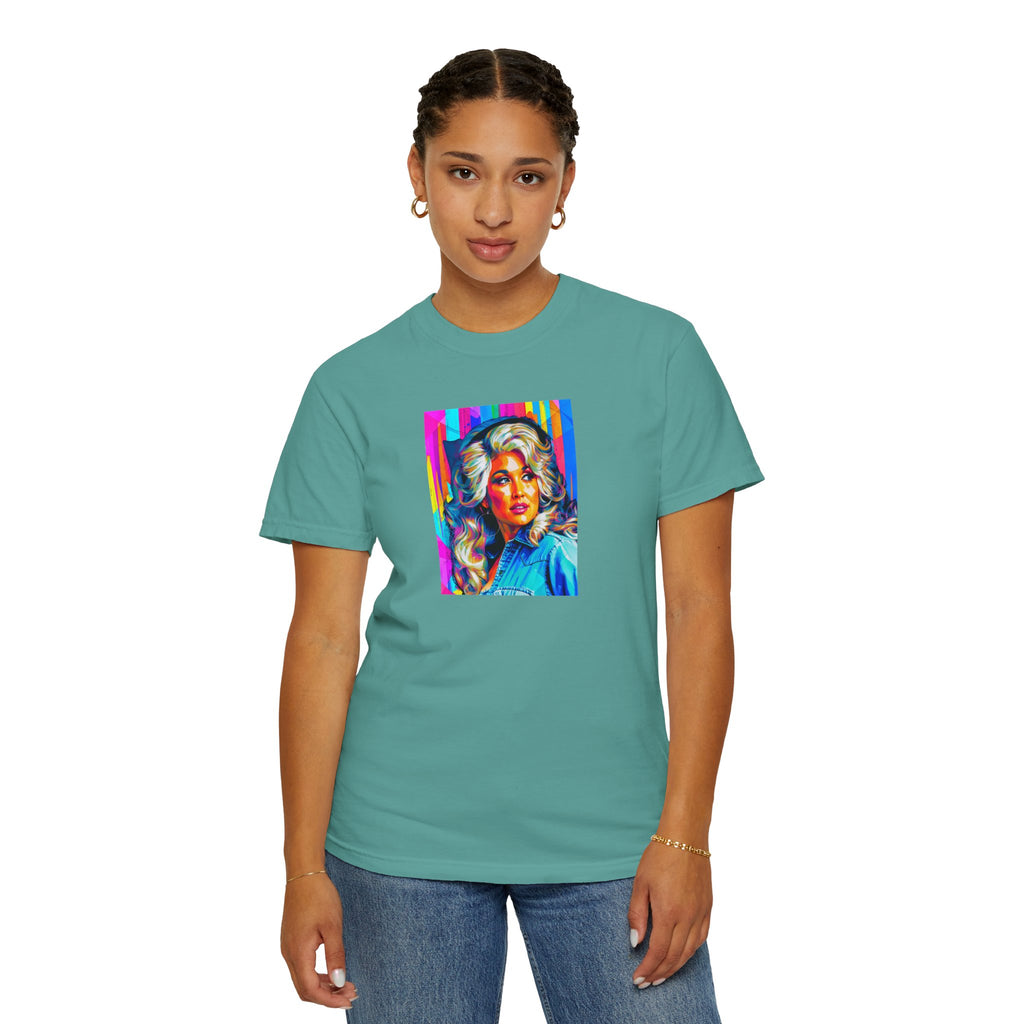 Queen of Country Tee