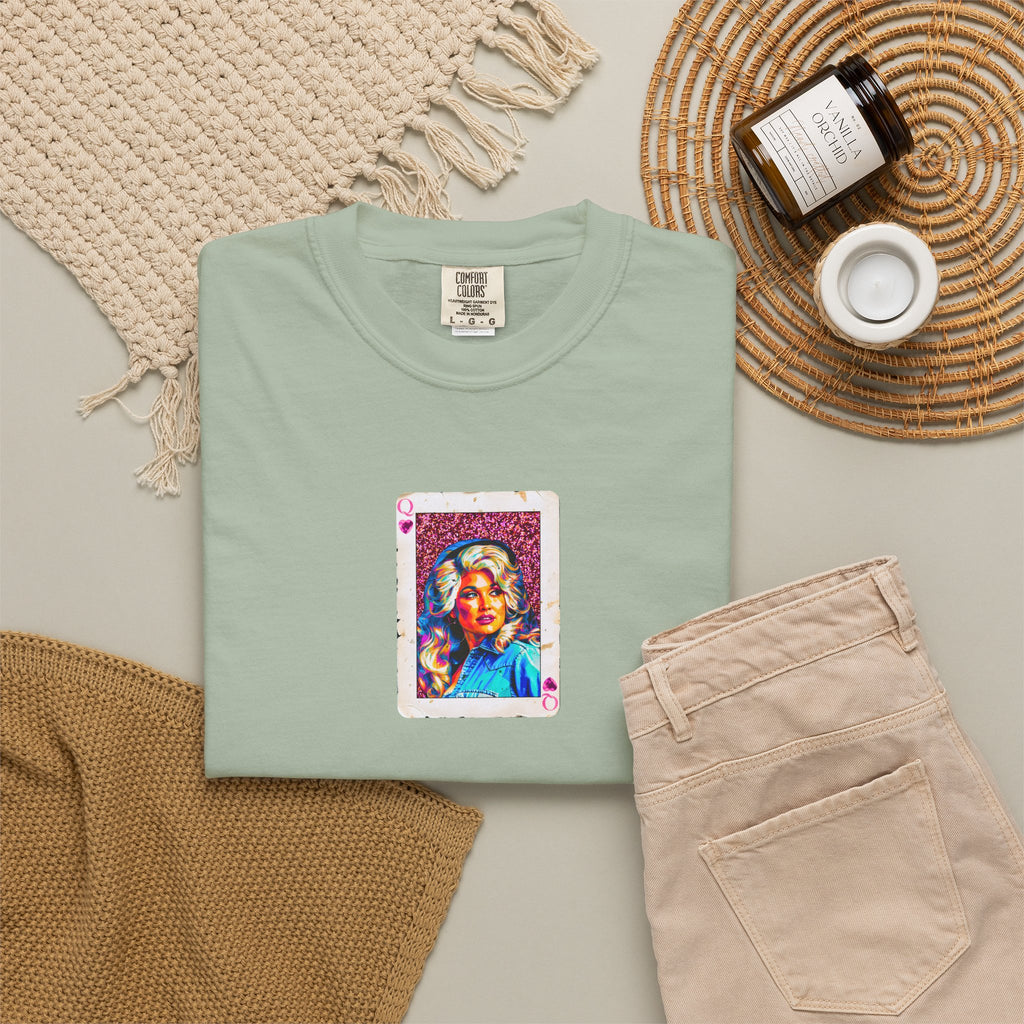 Queen of Hearts Tee