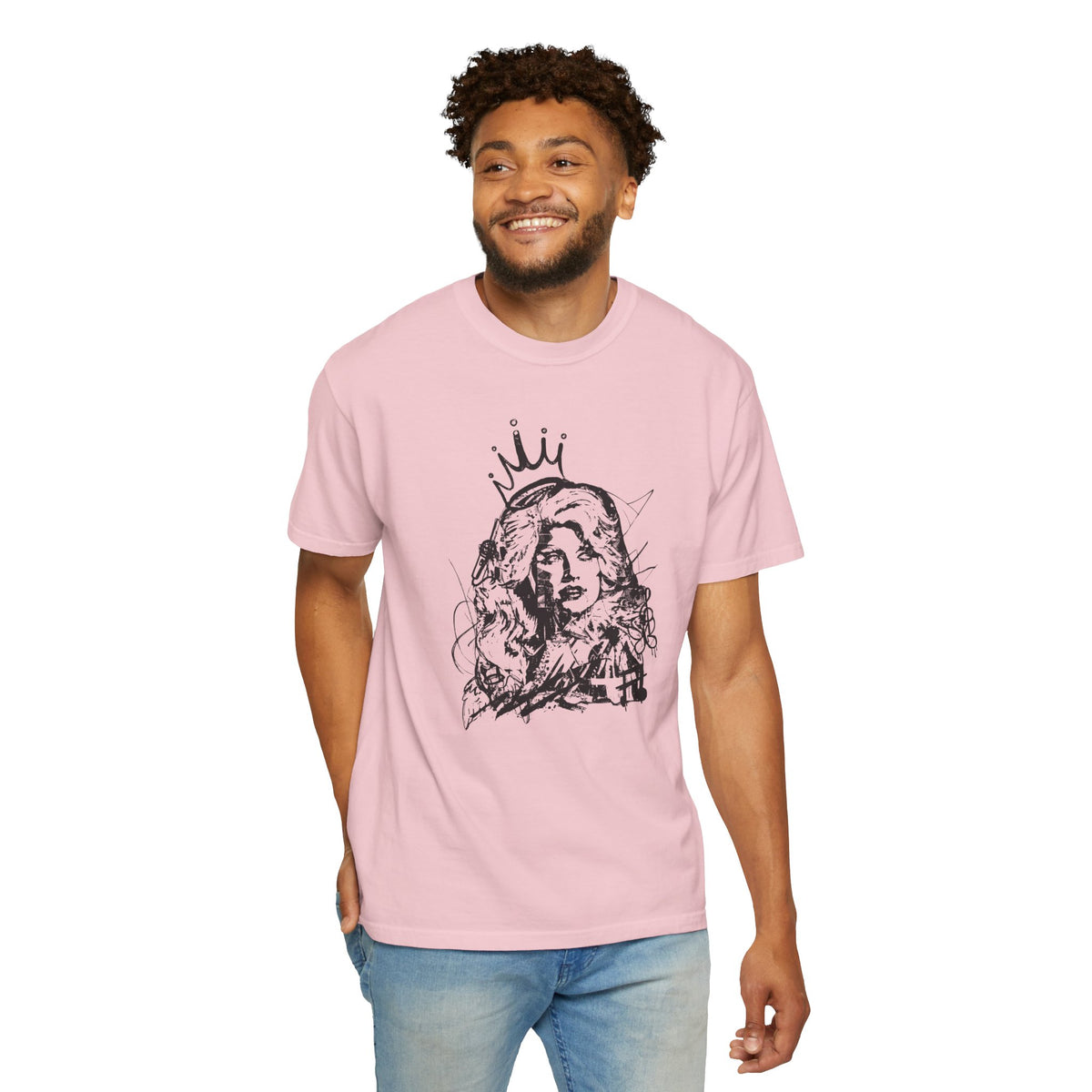 Queen of Country Graffiti Tee