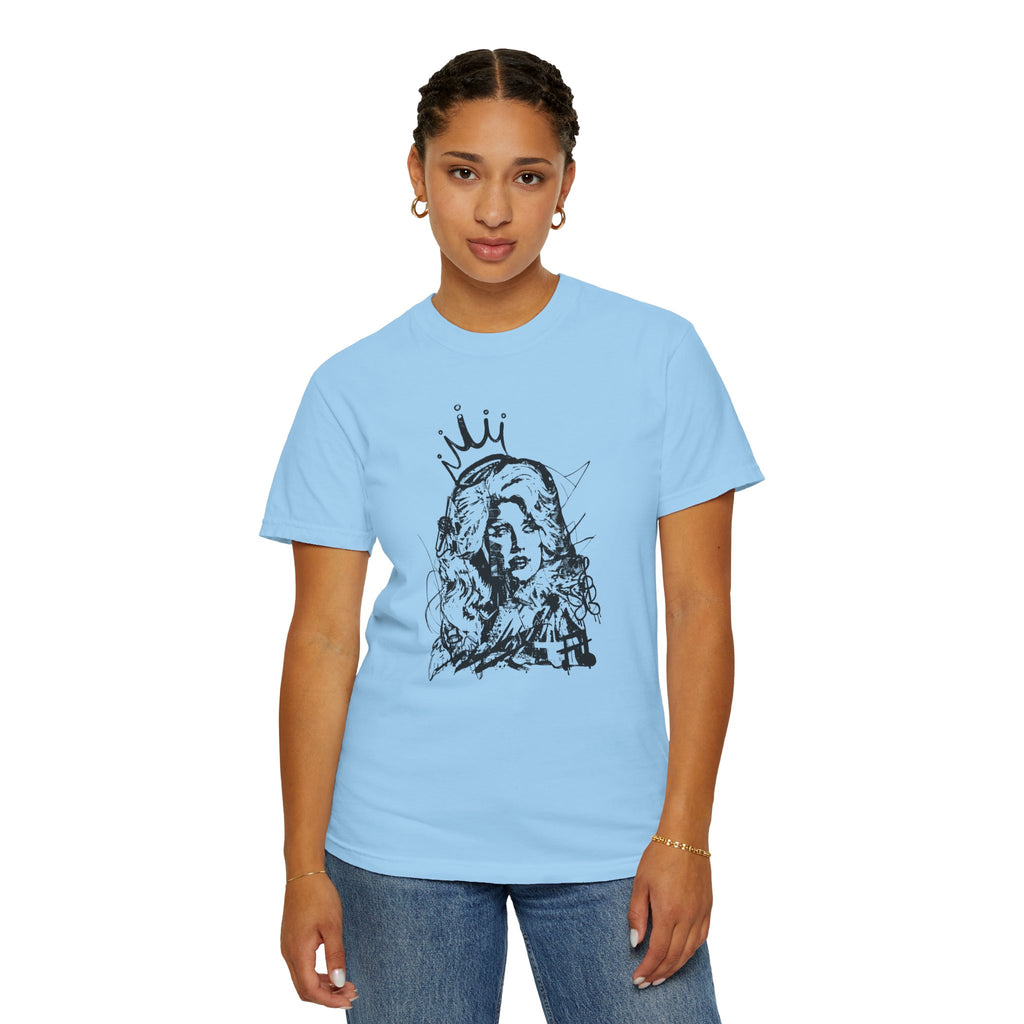 Queen of Country Graffiti Tee
