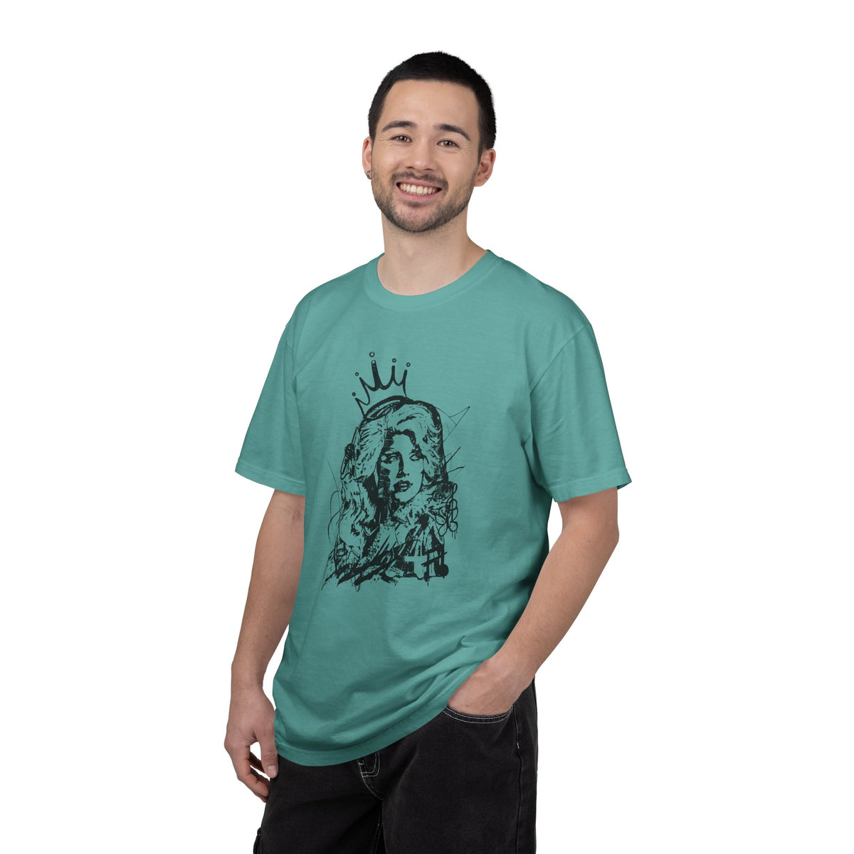 Queen of Country Graffiti Tee