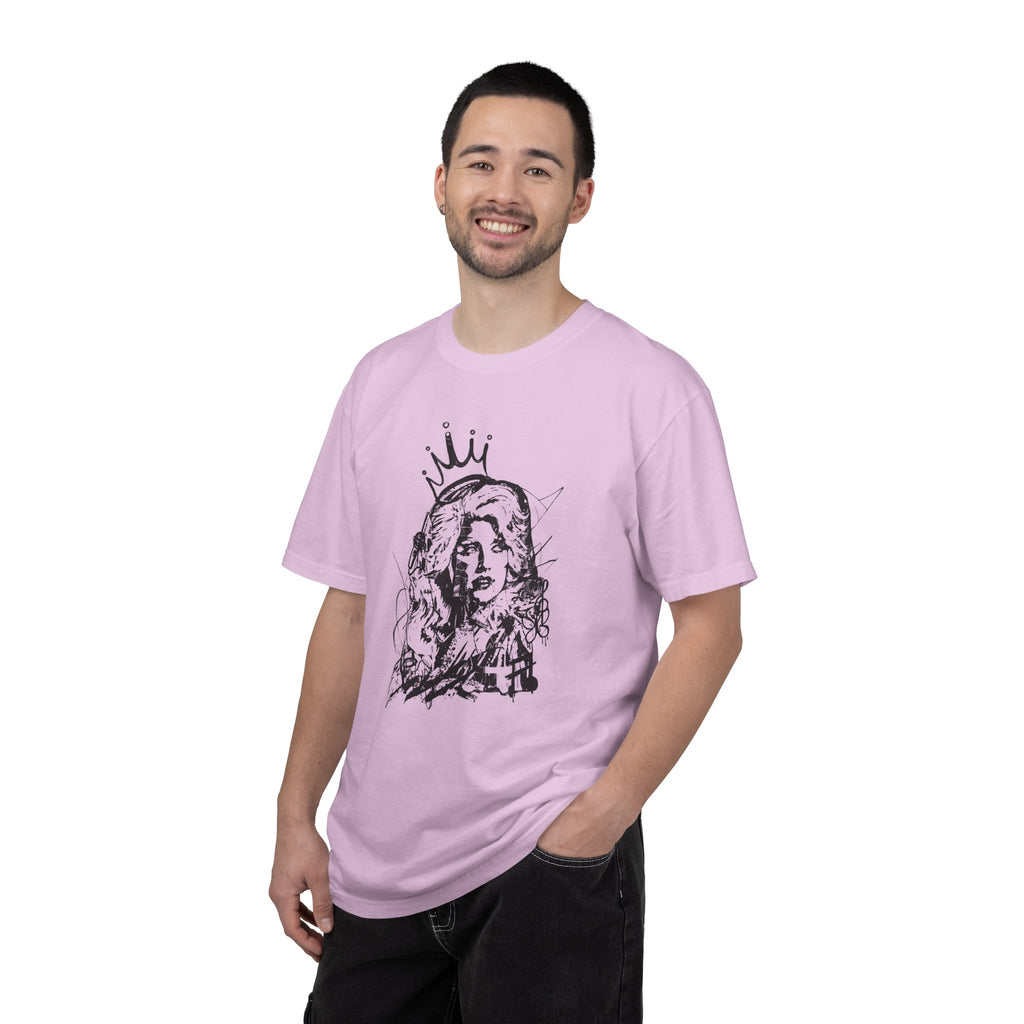 Queen of Country Graffiti Tee