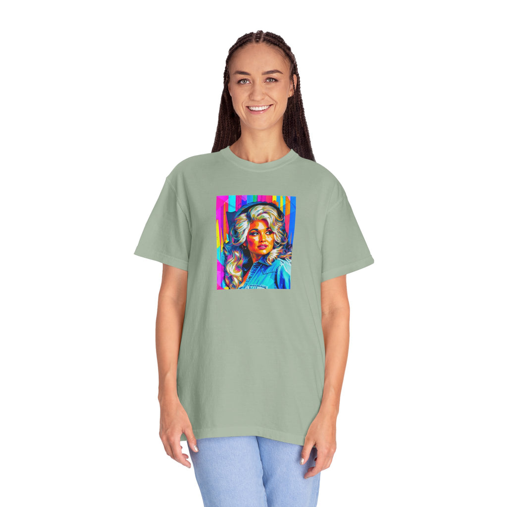Queen of Country Tee