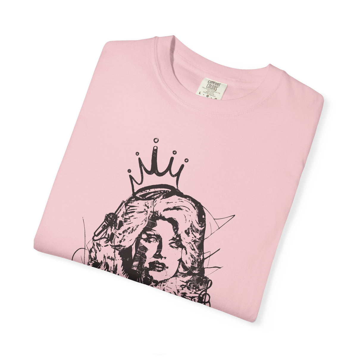 Queen of Country Graffiti Tee