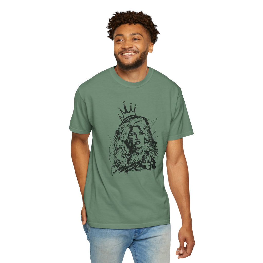Queen of Country Graffiti Tee