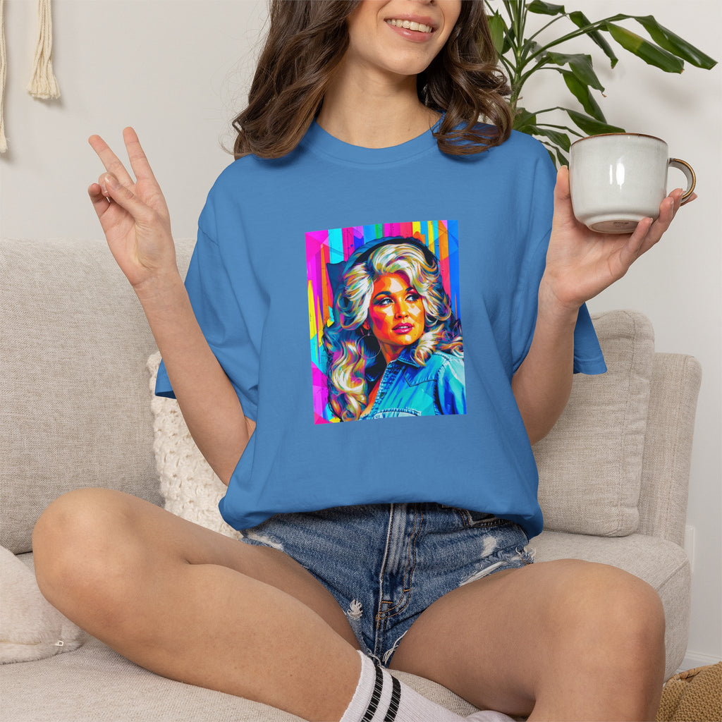Queen of Country Tee