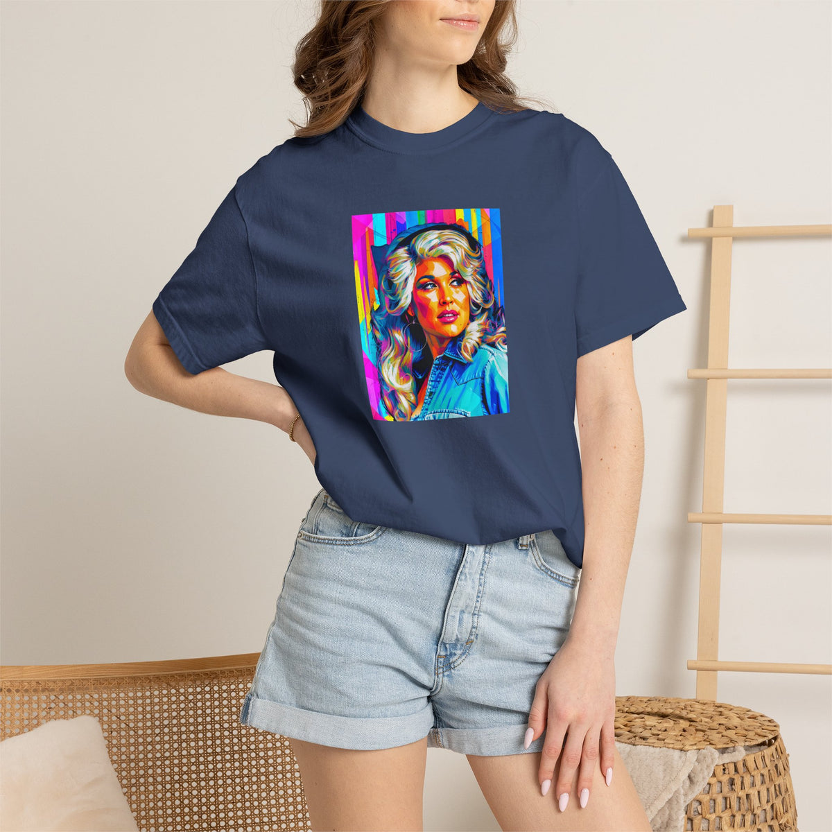 Queen of Country Tee