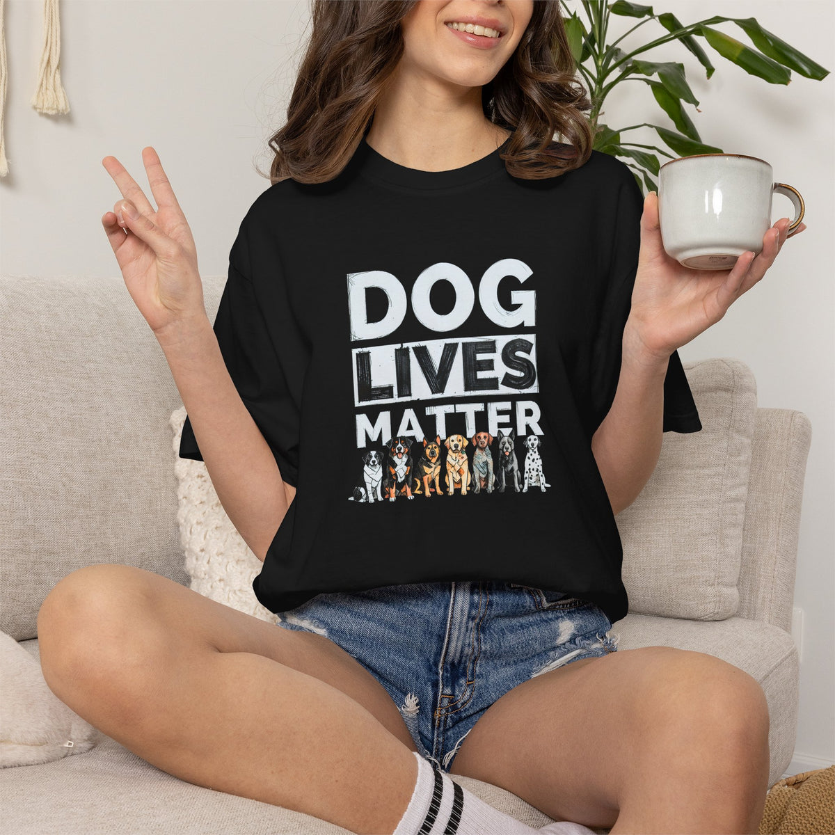 Dog Lives Matter Tee