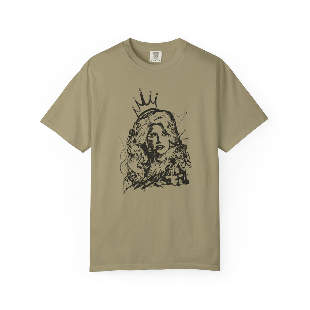 Queen of Country Graffiti Tee