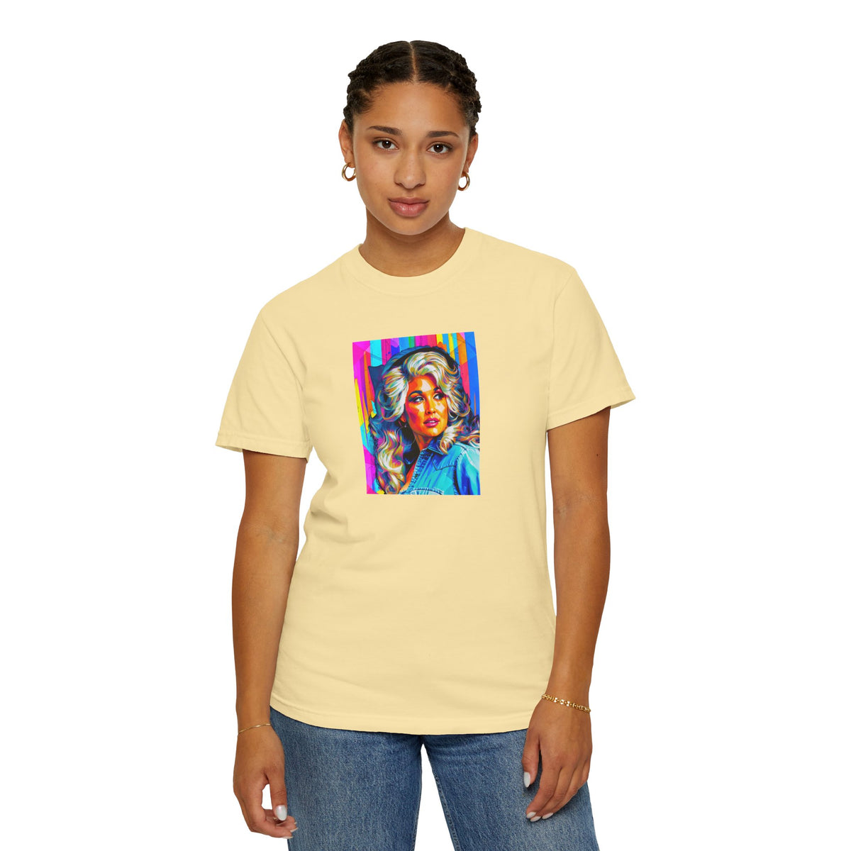 Queen of Country Tee