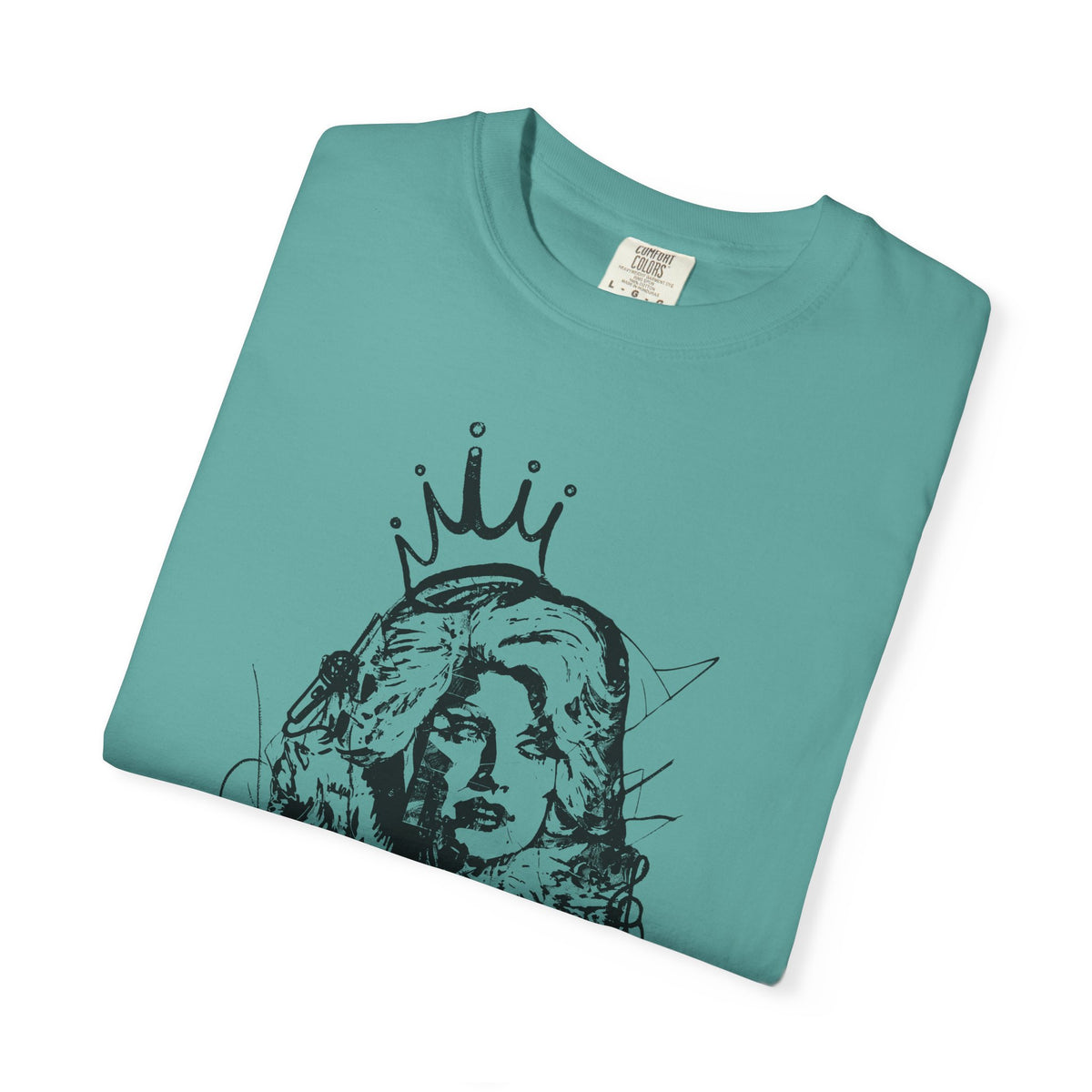 Queen of Country Graffiti Tee