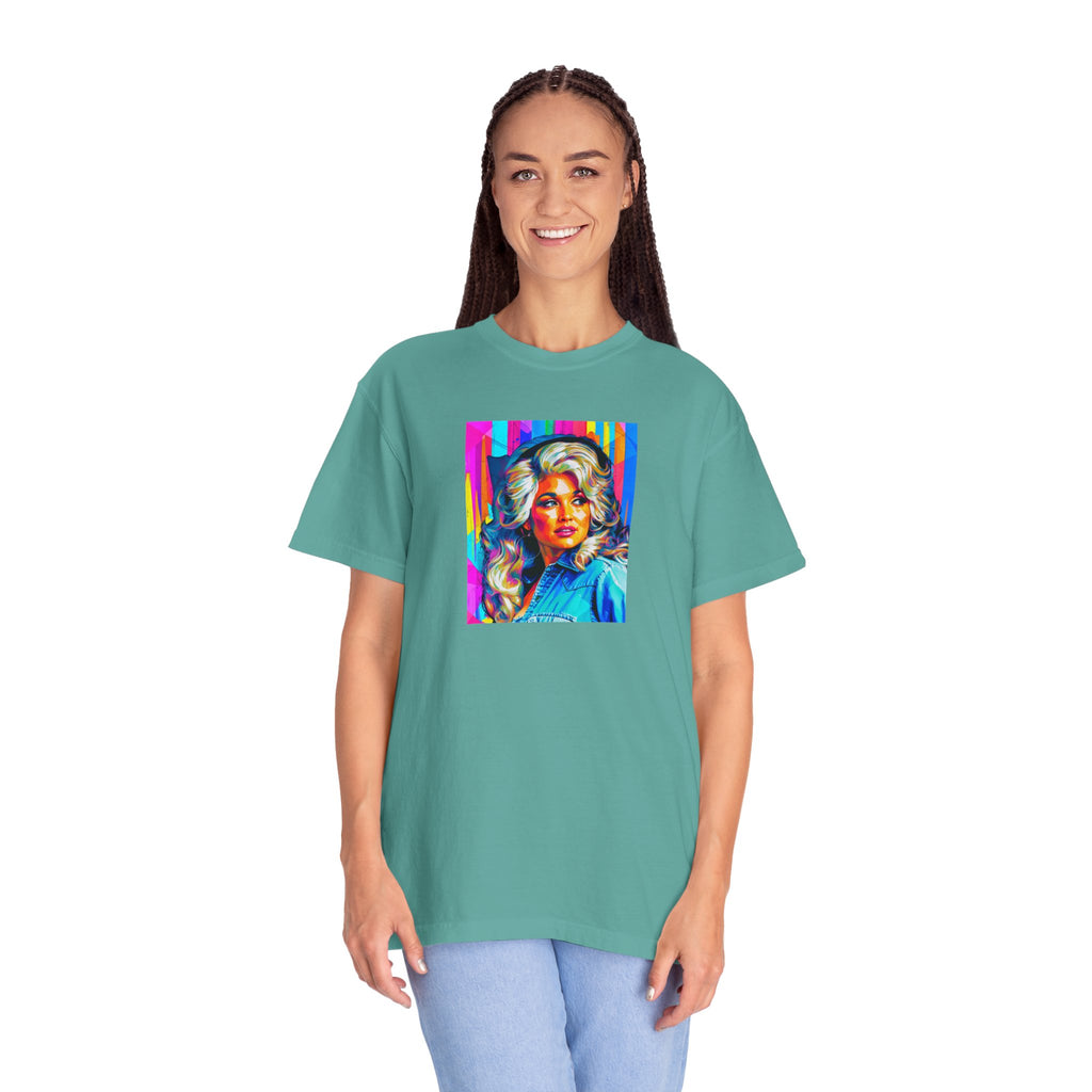 Queen of Country Tee