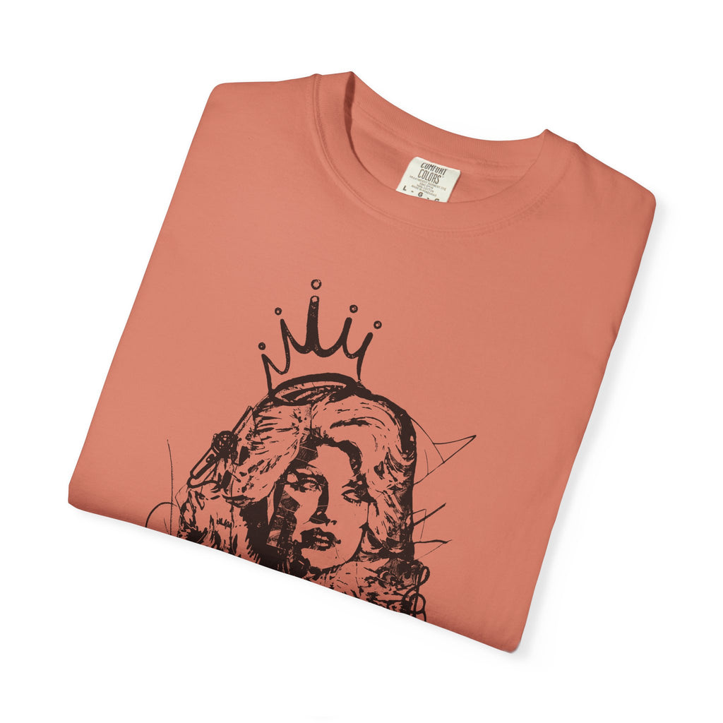 Queen of Country Graffiti Tee