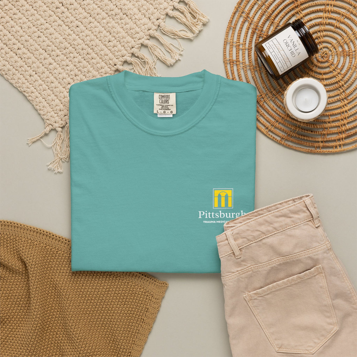 Huckleberry Pitt Tee