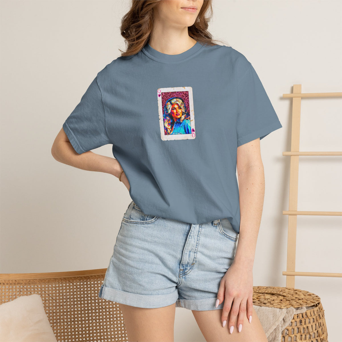 Queen of Country Hearts Tee