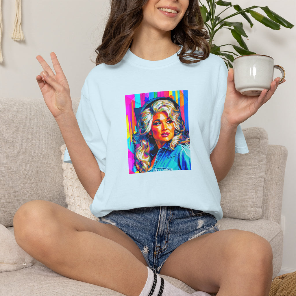 Queen of Country Tee