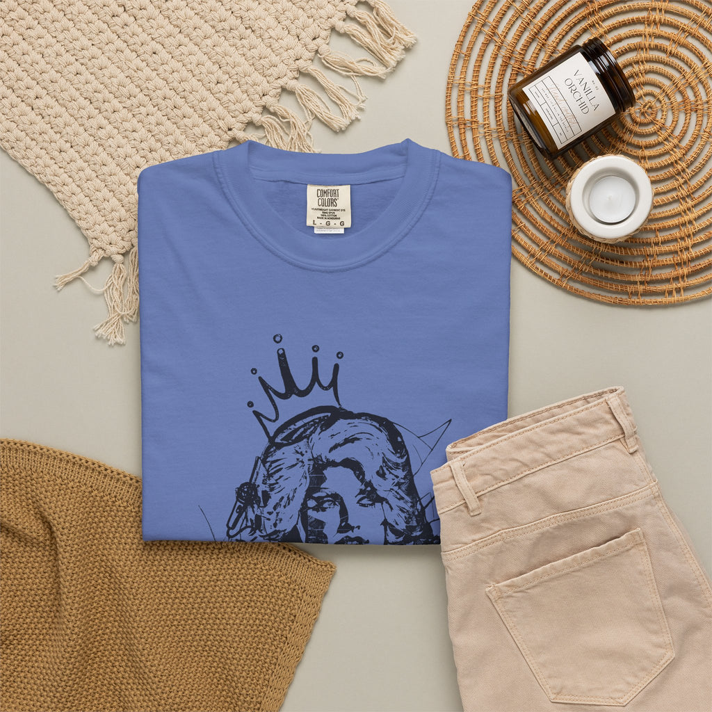 Queen of Country Graffiti Tee