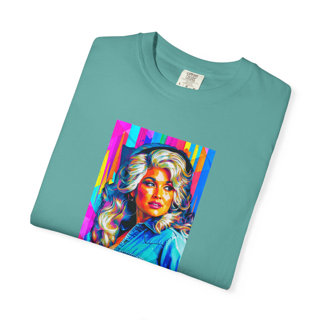 Queen of Country Tee