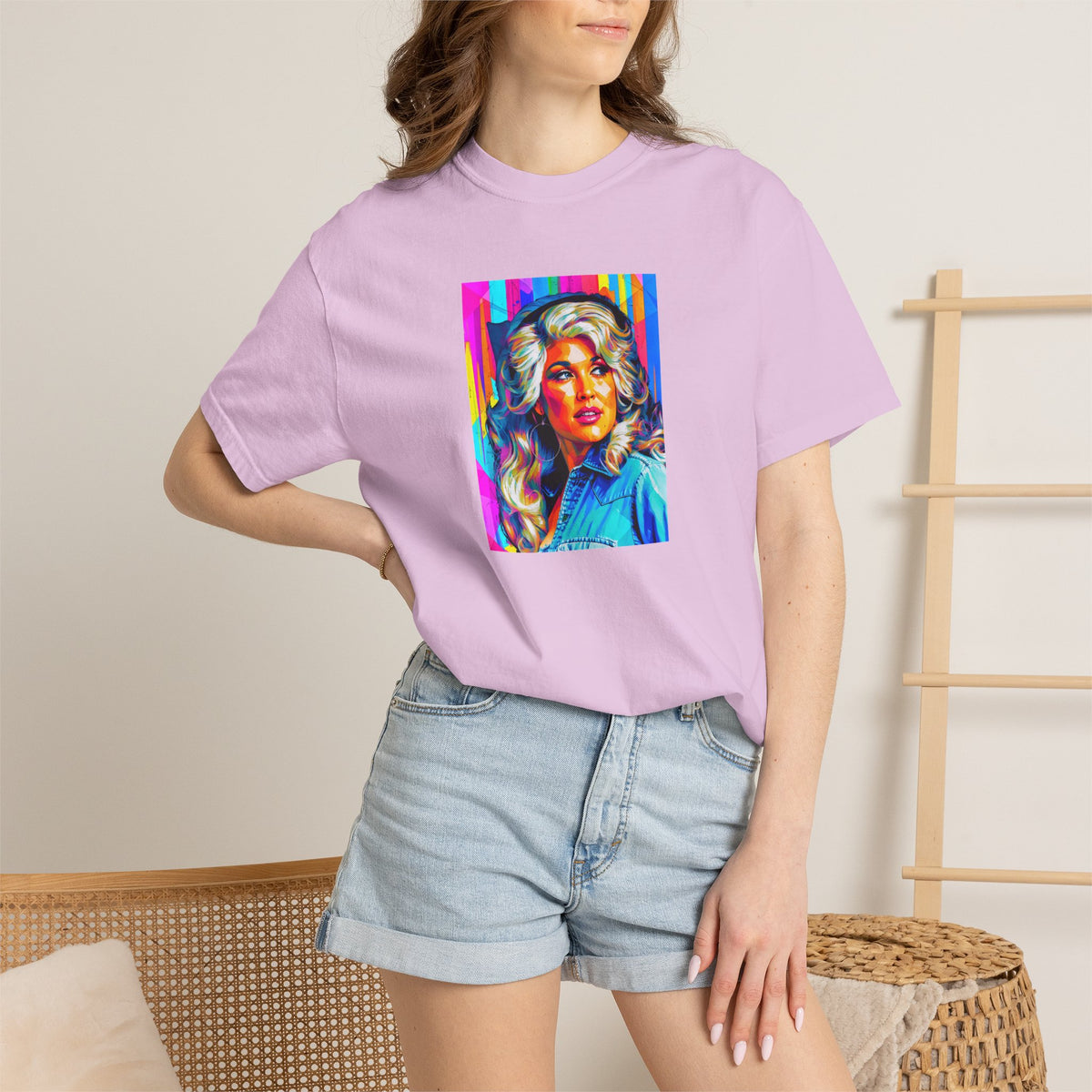 Queen of Country Tee