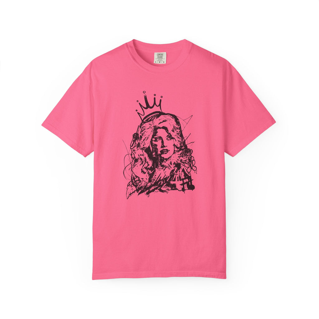 Queen of Country Graffiti Tee