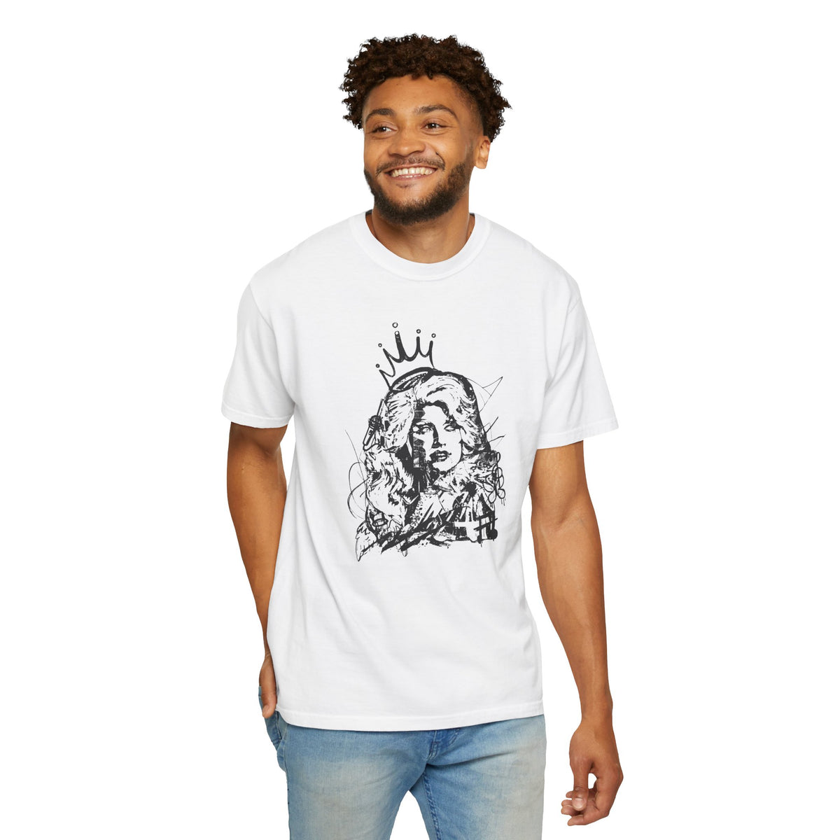 Queen of Country Graffiti Tee