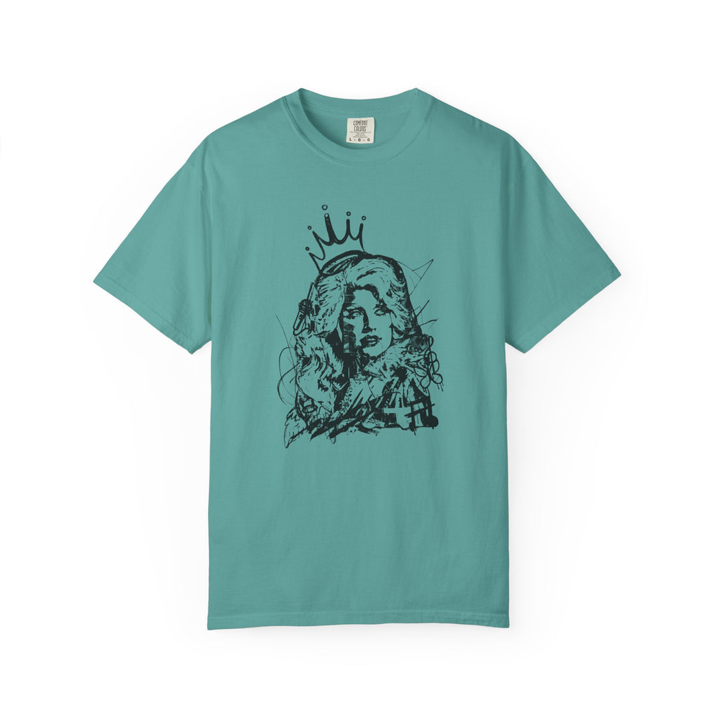 Queen of Country Graffiti Tee