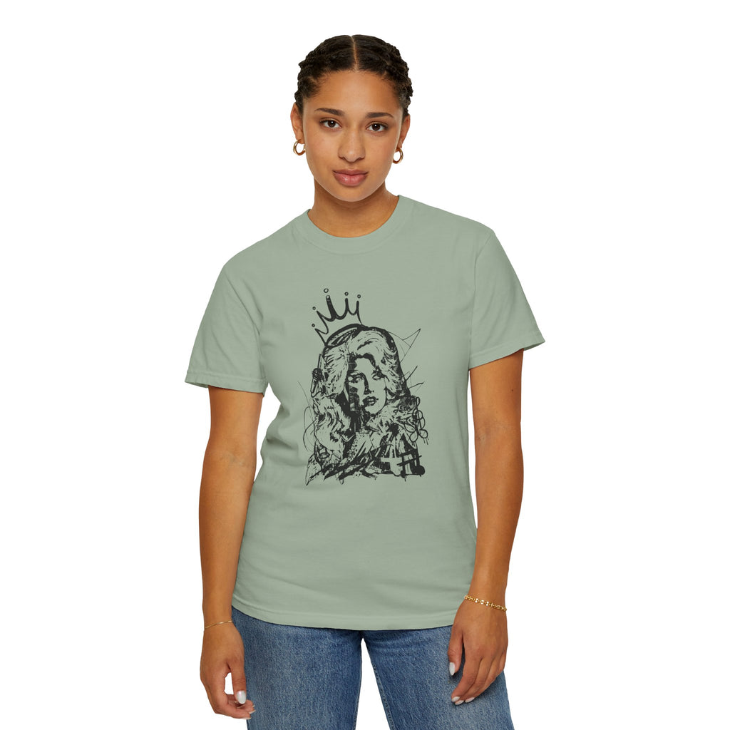 Queen of Country Graffiti Tee
