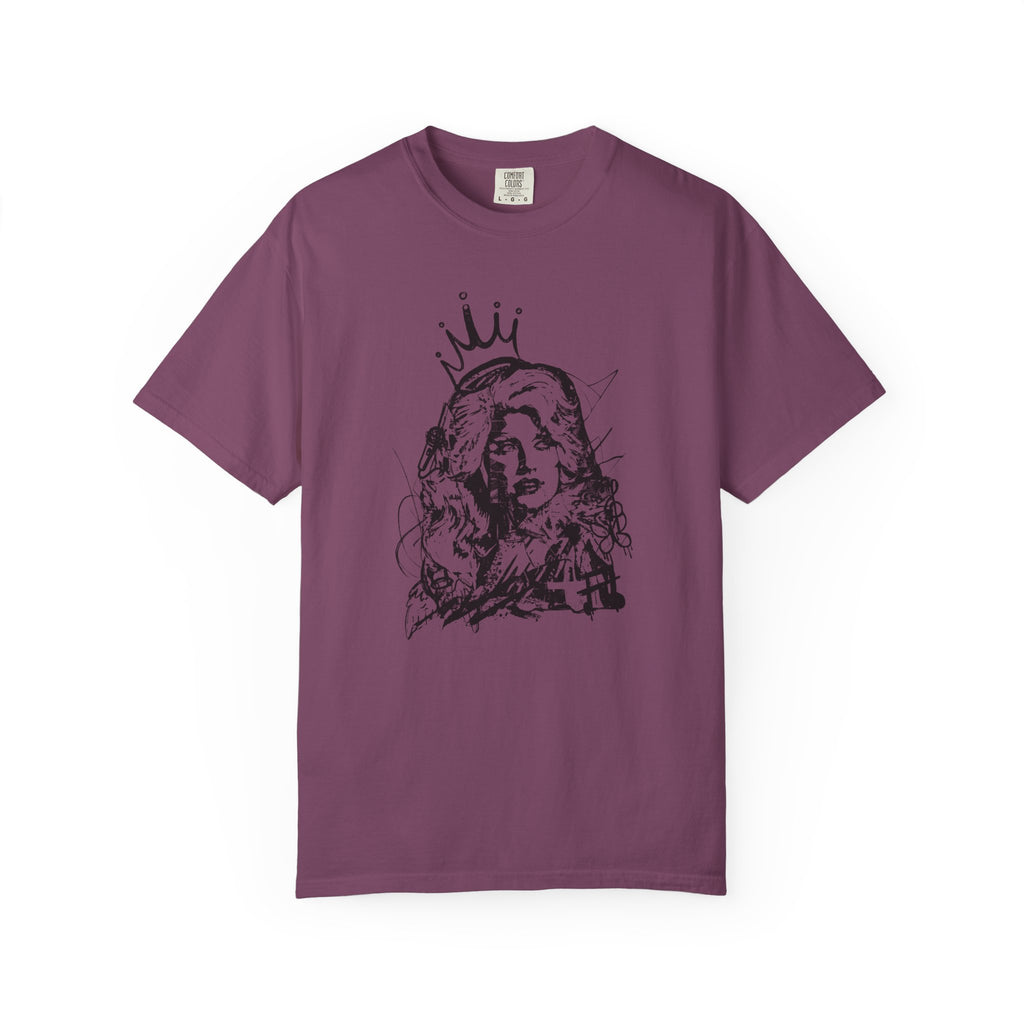 Queen of Country Graffiti Tee